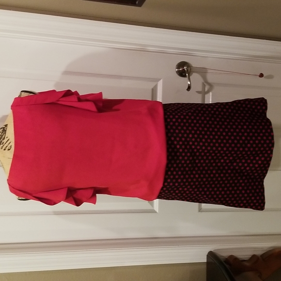 Banana Republic gorgeous red sleeveless blouse S - Picture 2 of 8